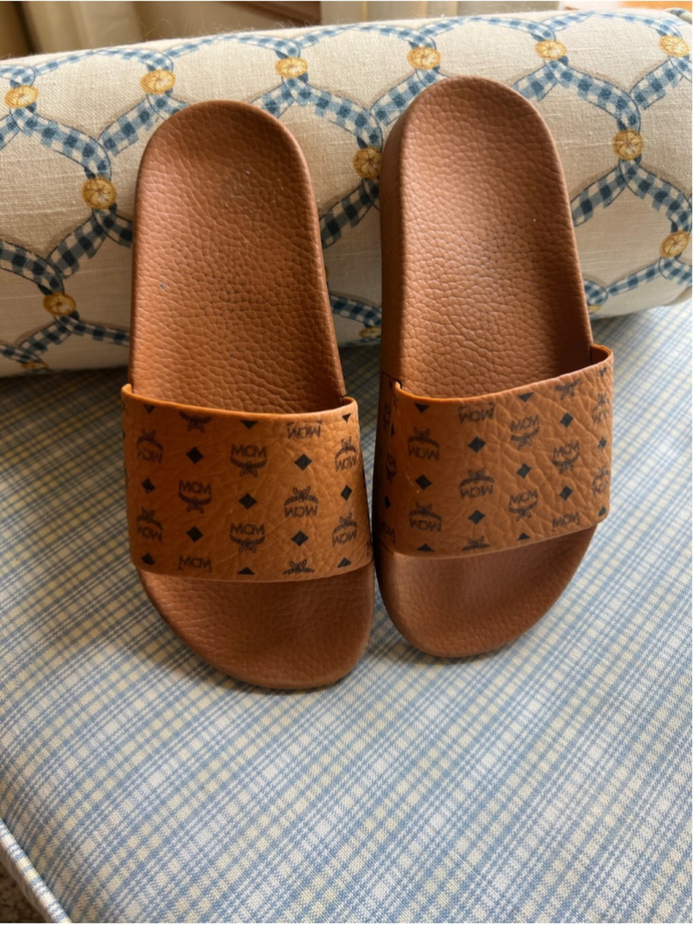 MCM Logo Print Slide Sandals in Brown and Black 37/7 Italy Designer - Picture 3 of 7
